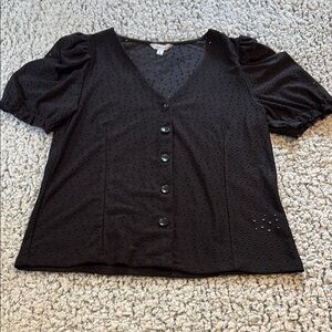 Reitmans Black Fitted Buttoned Blouse